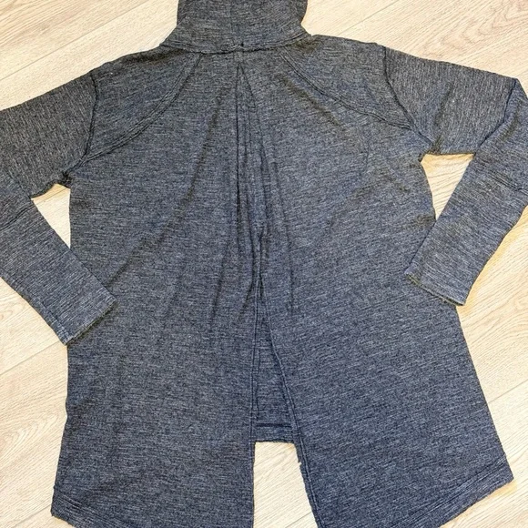 Free People - We The Free Split Back Turtleneck Cowl Neck Flyaway Back Top Sz.S - Picture 4 of 8